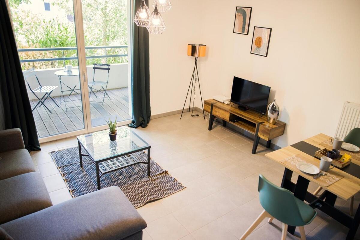Le Jardin Sequoia ~ Climatisation ~ Parking Apartamento LʼUnion Exterior foto